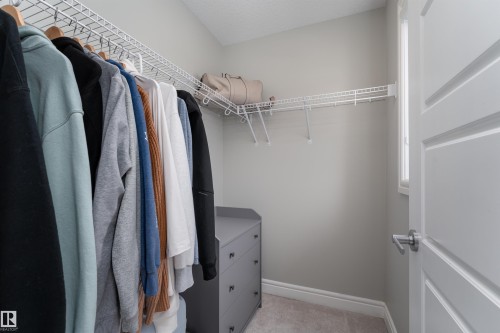 6741 Elston Lane, Edmonton, AB - Indoor With Storage