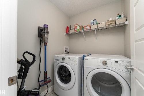 6741 Elston Lane, Edmonton, AB - Indoor Photo Showing Laundry Room