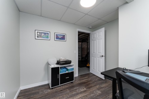 6741 Elston Lane, Edmonton, AB - Indoor Photo Showing Other Room