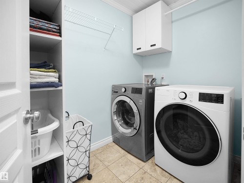 1567 37C Avenue, Edmonton, AB - Indoor Photo Showing Laundry Room