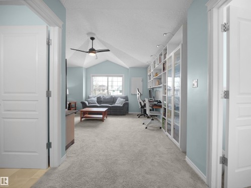 1567 37C Avenue, Edmonton, AB - Indoor