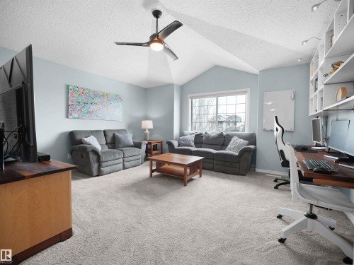 1567 37C Avenue, Edmonton, AB - Indoor