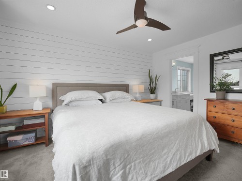 1567 37C Avenue, Edmonton, AB - Indoor Photo Showing Bedroom