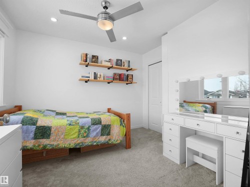 1567 37C Avenue, Edmonton, AB - Indoor Photo Showing Bedroom