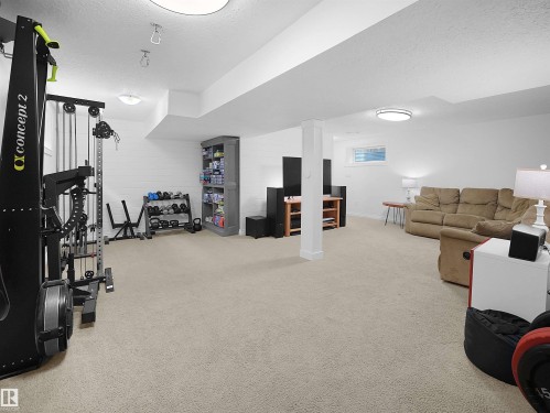 1567 37C Avenue, Edmonton, AB - Indoor