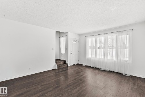 11365 22 Avenue, Edmonton, AB - Indoor Photo Showing Other Room