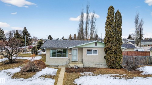 13304 64 Street  Edmonton, AB T5A 0Y7