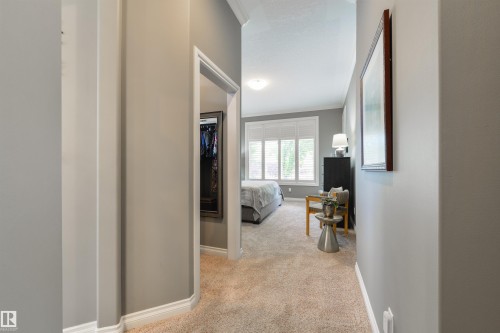 310 Caldwell Close, Edmonton, AB - Indoor Photo Showing Other Room