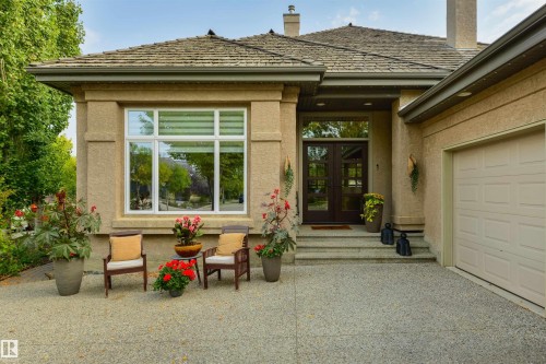 310 Caldwell Close, Edmonton, AB - Outdoor