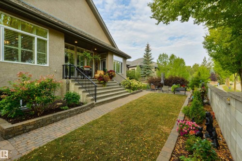 310 Caldwell Close, Edmonton, AB - Outdoor
