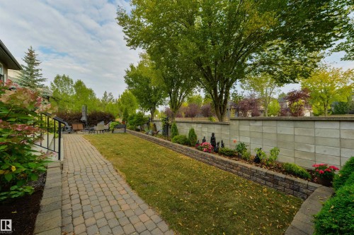 310 Caldwell Close, Edmonton, AB - Outdoor