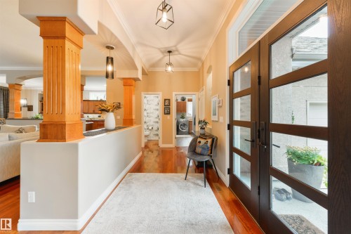 310 Caldwell Close, Edmonton, AB - Indoor Photo Showing Other Room