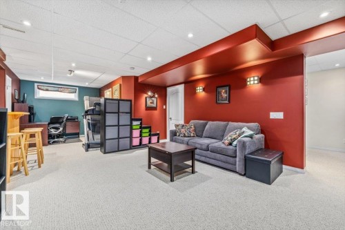 520 Wiseman Lane, Edmonton, AB - Indoor Photo Showing Other Room