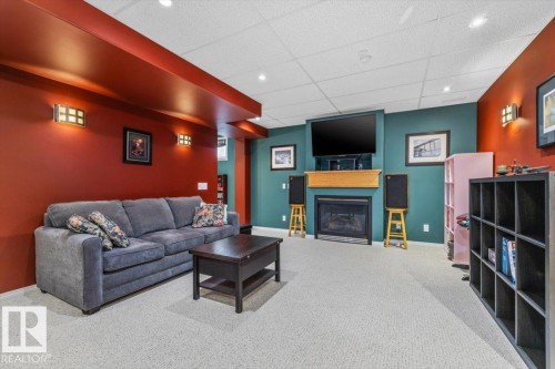 520 Wiseman Lane, Edmonton, AB - Indoor With Fireplace