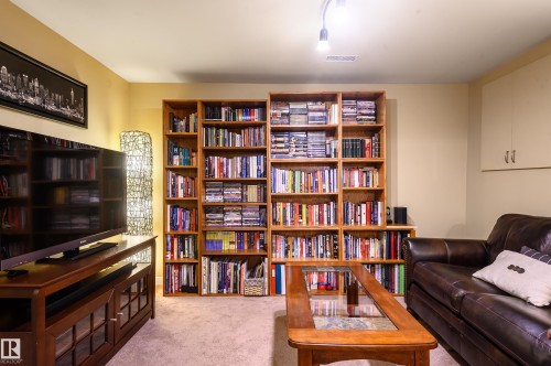 71 Forest Grove, St. Albert, AB - Indoor Photo Showing Other Room