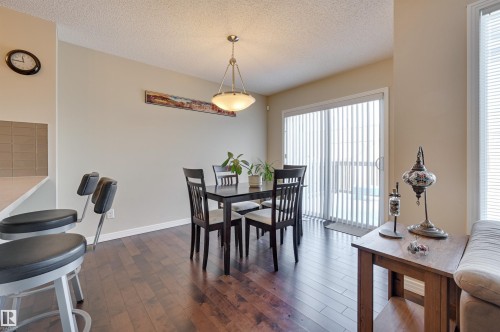 1426 152 Avenue, Edmonton, AB - Indoor Photo Showing Dining Room