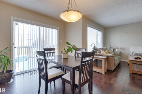 1426 152 Avenue, Edmonton, AB - Indoor Photo Showing Dining Room