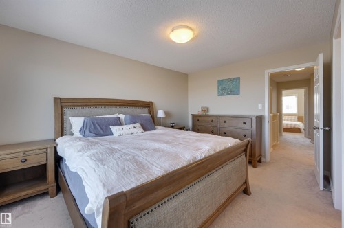 1426 152 Avenue, Edmonton, AB - Indoor Photo Showing Bedroom