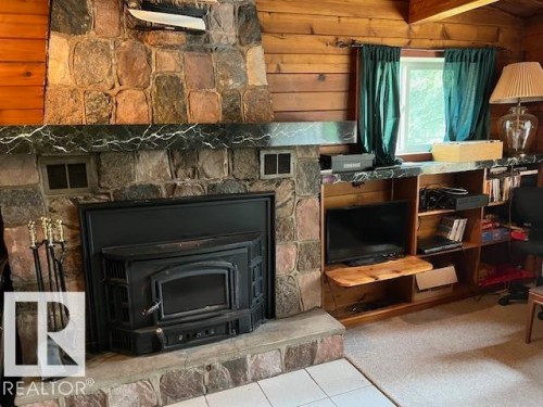 1040 A&B Mitchell Beach Beach, Rural Leduc County, AB 