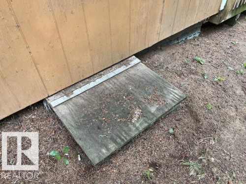 1040 A&B Mitchell Beach Beach, Rural Leduc County, AB 