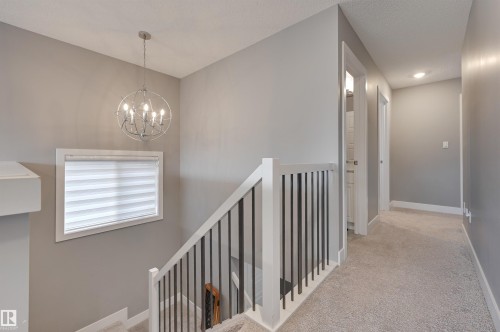 3625 Keswick Boulevard, Edmonton, AB - Indoor Photo Showing Other Room