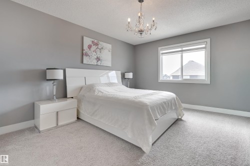 3625 Keswick Boulevard, Edmonton, AB - Indoor Photo Showing Bedroom