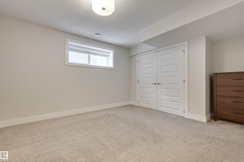 3625 Keswick Boulevard, Edmonton, AB - Indoor Photo Showing Other Room