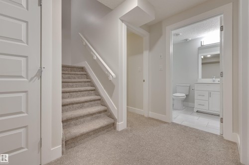 3625 Keswick Boulevard, Edmonton, AB - Indoor Photo Showing Other Room