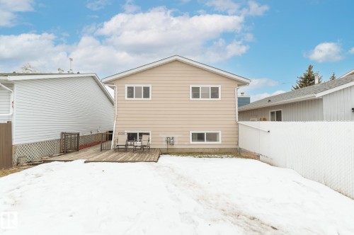 35 Wellington Crescent, Spruce Grove, AB - Outdoor With Exterior