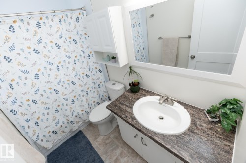 13503 111 Street Nw, Edmonton, AB - Indoor Photo Showing Bathroom