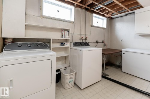 13503 111 Street Nw, Edmonton, AB - Indoor Photo Showing Laundry Room