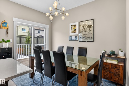3 4835 Wright Drive, Edmonton, AB - Indoor Photo Showing Dining Room