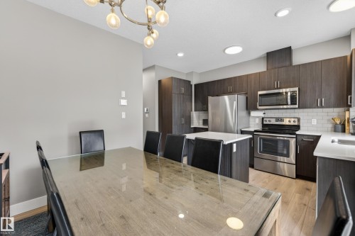 3 4835 Wright Drive, Edmonton, AB - Indoor Photo Showing Kitchen With Stainless Steel Kitchen With Double Sink With Upgraded Kitchen