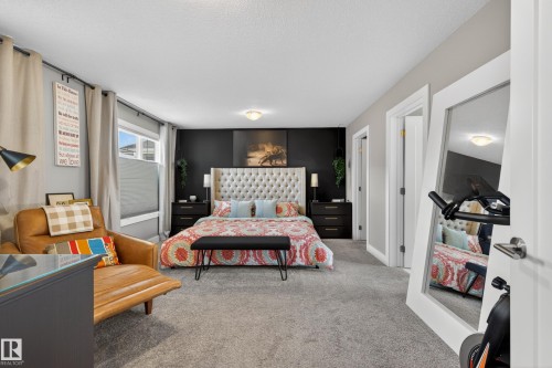 3 4835 Wright Drive, Edmonton, AB - Indoor Photo Showing Bedroom