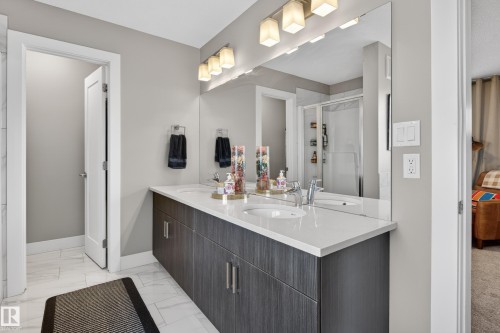 3 4835 Wright Drive, Edmonton, AB - Indoor Photo Showing Bathroom