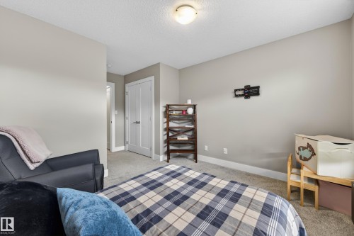3 4835 Wright Drive, Edmonton, AB - Indoor Photo Showing Bedroom
