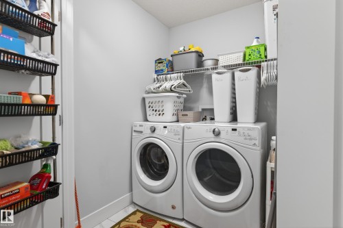 3 4835 Wright Drive, Edmonton, AB - Indoor Photo Showing Laundry Room