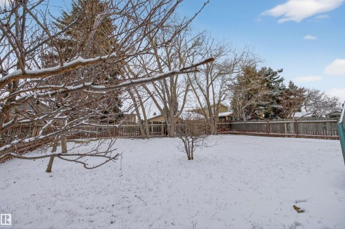 19 Howson Crescent, Edmonton, AB - Outdoor