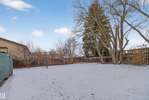 19 Howson Crescent, Edmonton, AB - Outdoor