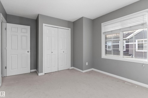 49 9151 Shaw Way, Edmonton, AB - Indoor Photo Showing Other Room