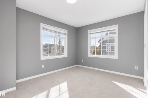49 9151 Shaw Way, Edmonton, AB - Indoor Photo Showing Other Room