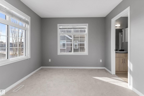 49 9151 Shaw Way, Edmonton, AB - Indoor Photo Showing Other Room