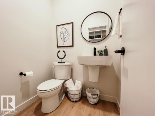 2336 160 Street, Edmonton, AB - Indoor Photo Showing Bathroom