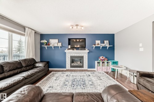 5006 Godson Crest, Edmonton, AB 