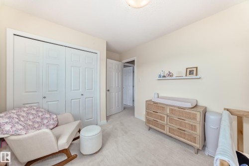 5006 Godson Crest, Edmonton, AB 