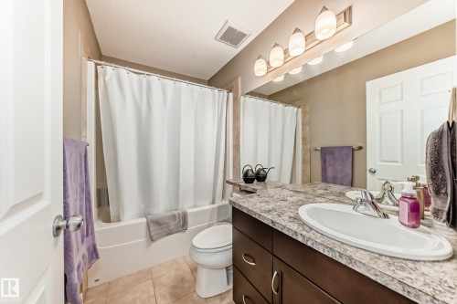 5006 Godson Crest, Edmonton, AB 