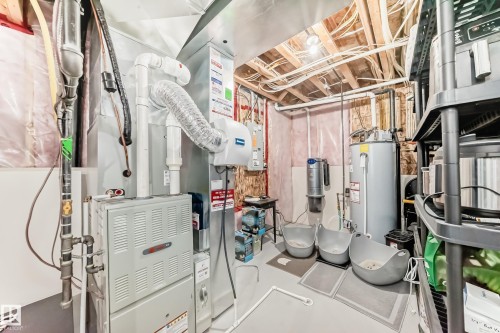 5006 Godson Crest, Edmonton, AB 