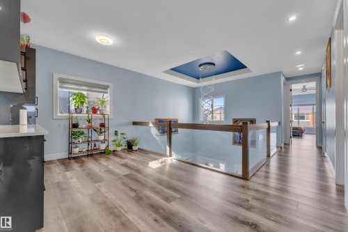 2011 18 Avenue, Edmonton, AB - Indoor