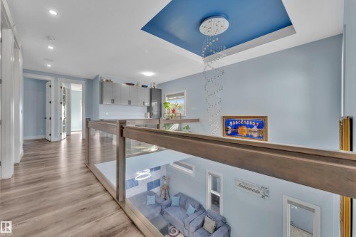 2011 18 Avenue, Edmonton, AB - Indoor Photo Showing Other Room