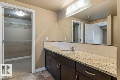 205 35 Sturgeon Road, St. Albert, AB - Indoor Photo Showing Bathroom